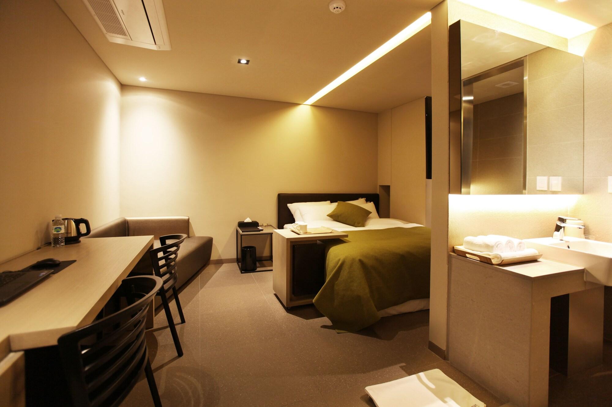 Hotel Vine סאונגנאם מראה חיצוני תמונה