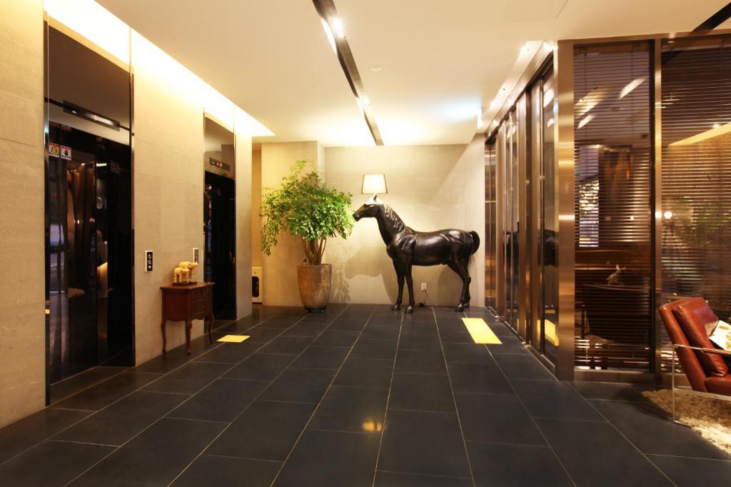 Hotel Vine סאונגנאם מראה חיצוני תמונה